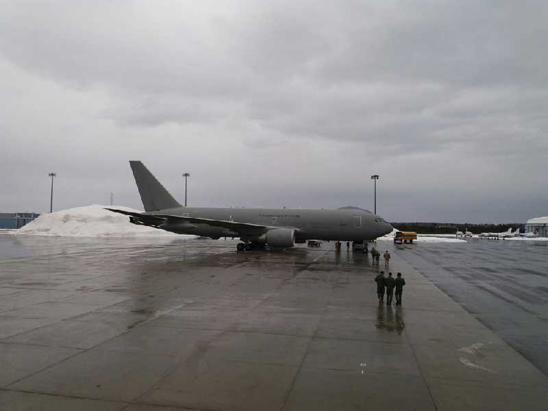 KC-767_DE_LA_AERONATICA_MILITARE_EN_LA_BASE_AEREA_DE_BANGOR_(EEUU)